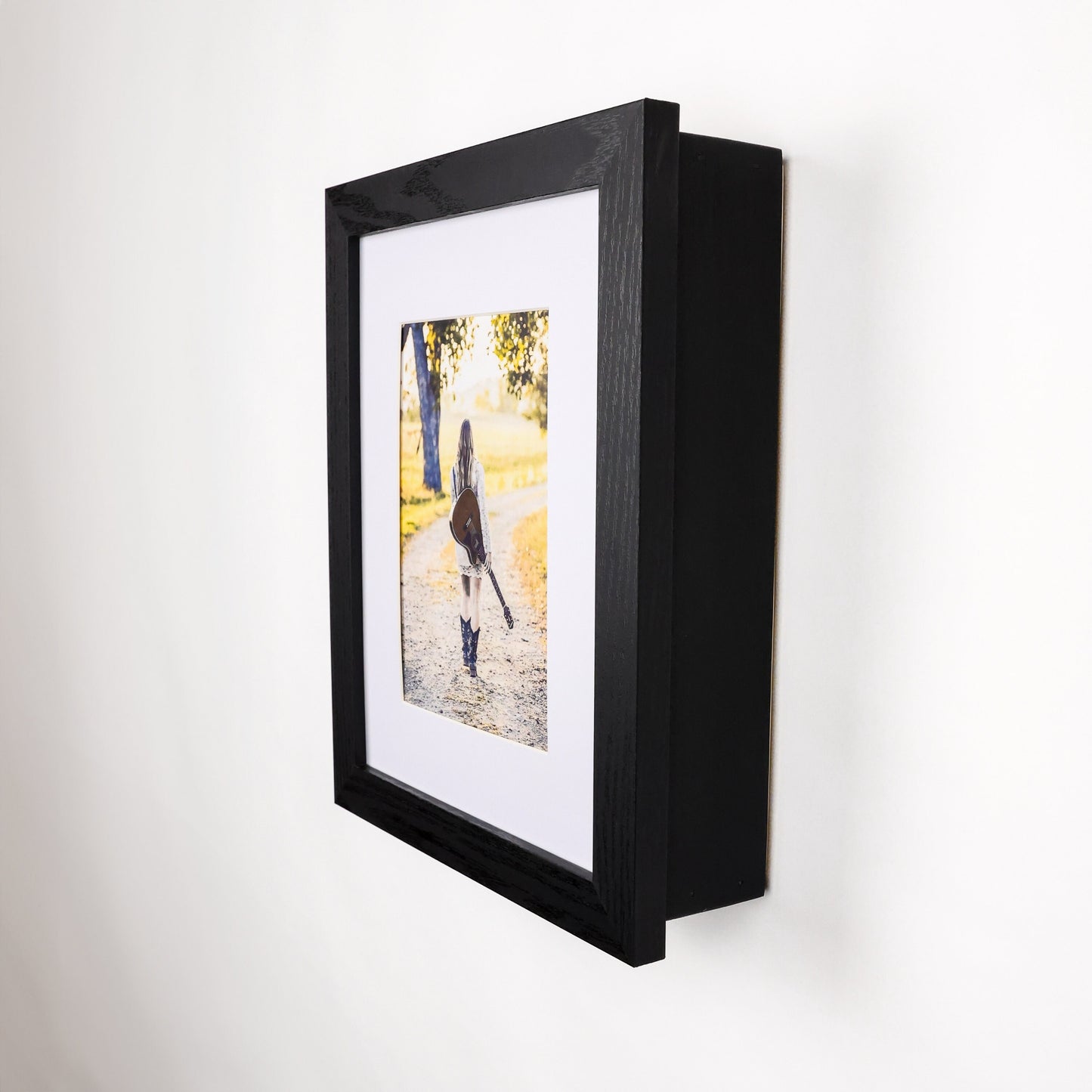 Black, 8x10 Concealment Picture Frame